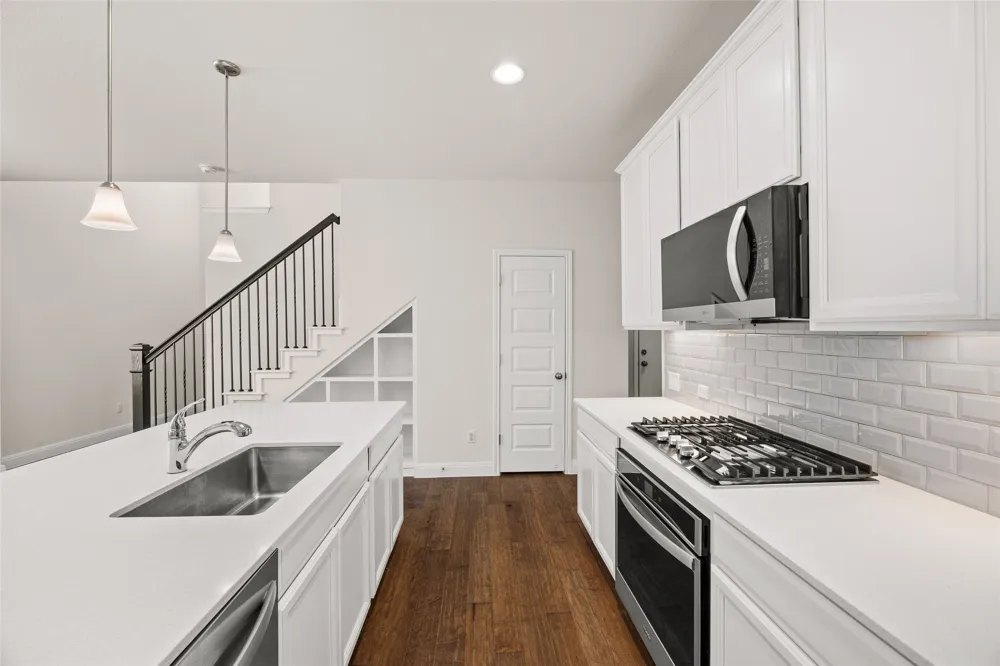 1051 Kenney Fort Crossing #63 Round Rock, TX 78665