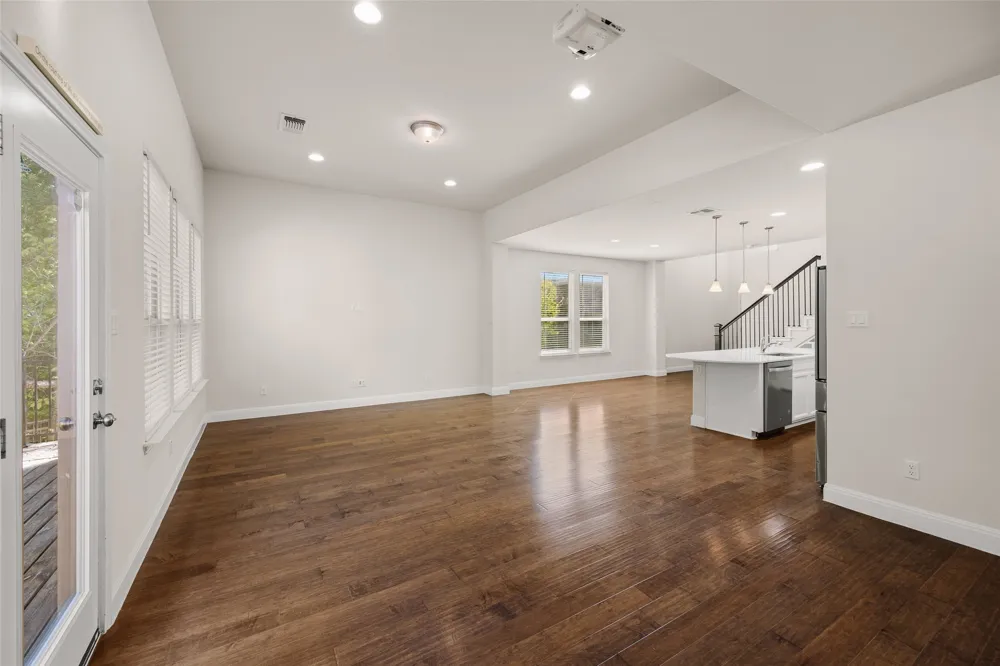 1051 Kenney Fort Crossing #63 Round Rock, TX 78665