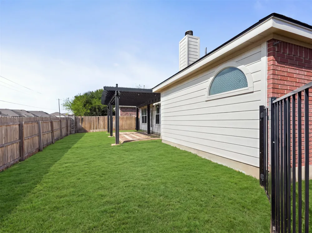 276 Jerry Lees Trail Kyle, TX 78640