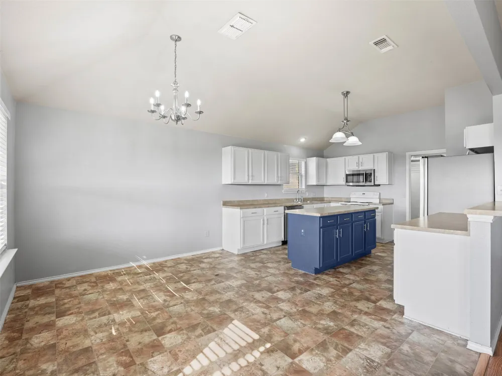 276 Jerry Lees Trail Kyle, TX 78640
