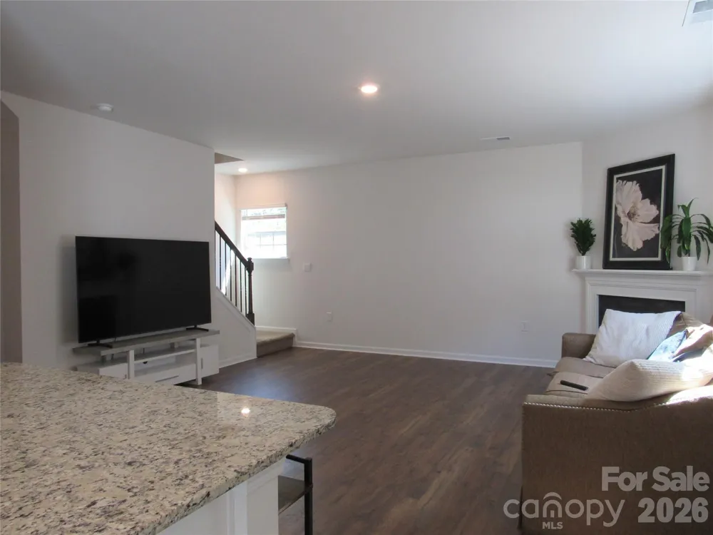 7128 Bandera Drive Charlotte, NC 28214
