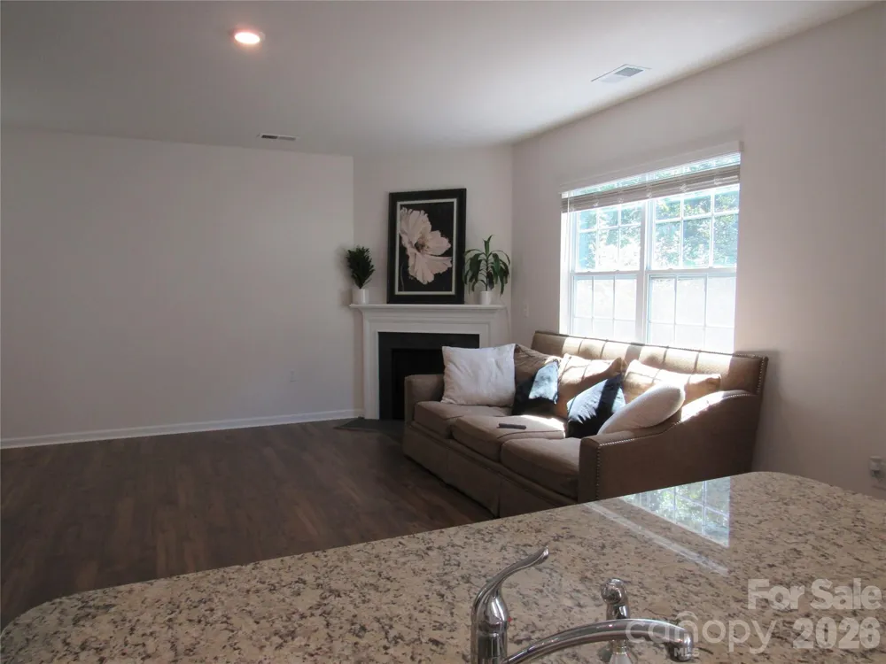 7128 Bandera Drive Charlotte, NC 28214