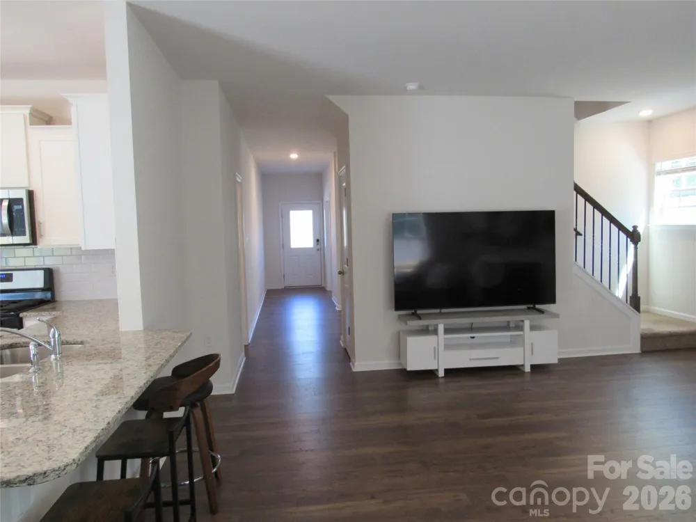 7128 Bandera Drive Charlotte, NC 28214