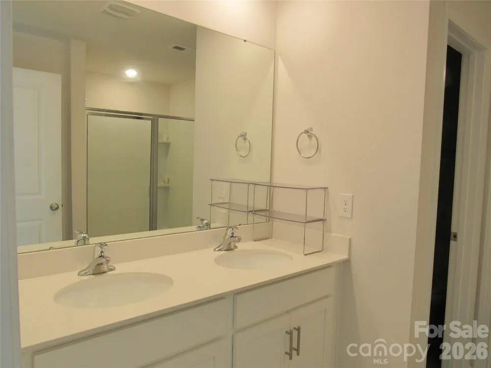 7128 Bandera Drive Charlotte, NC 28214