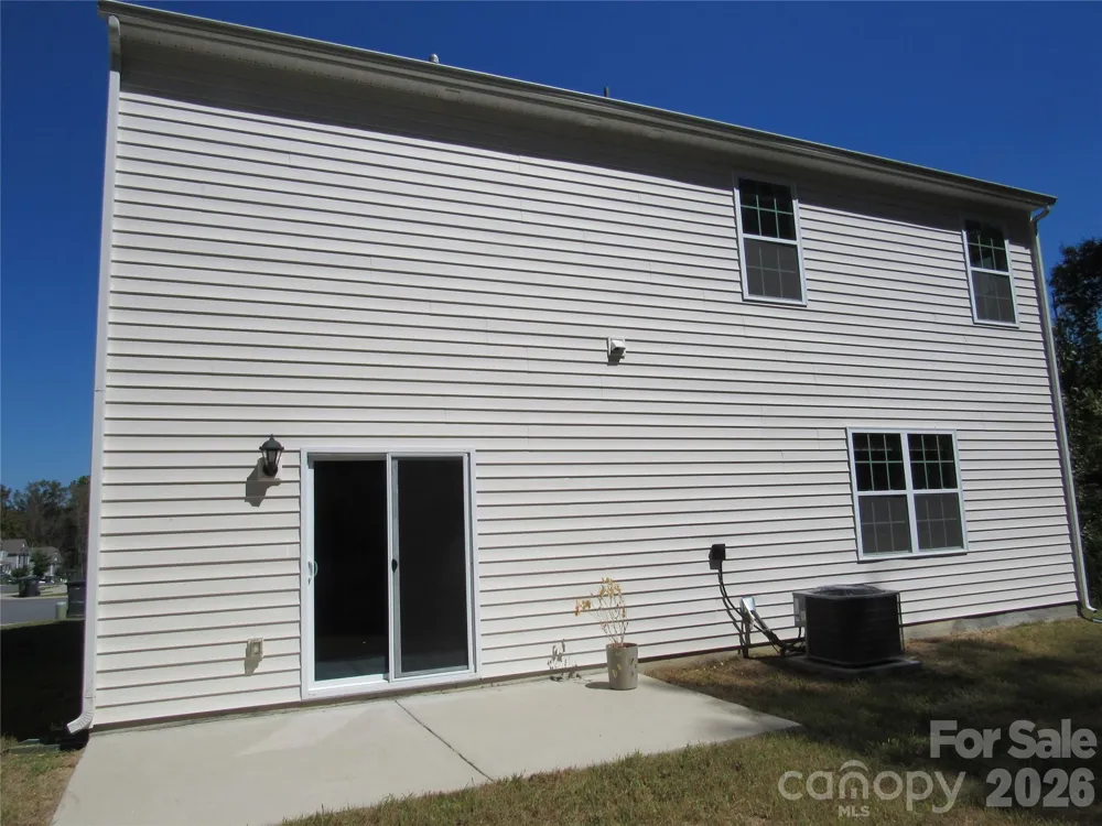 7128 Bandera Drive Charlotte, NC 28214