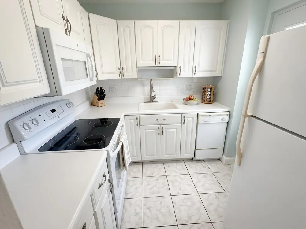 2555 NE 11th Street #303 Fort Lauderdale, FL 33304