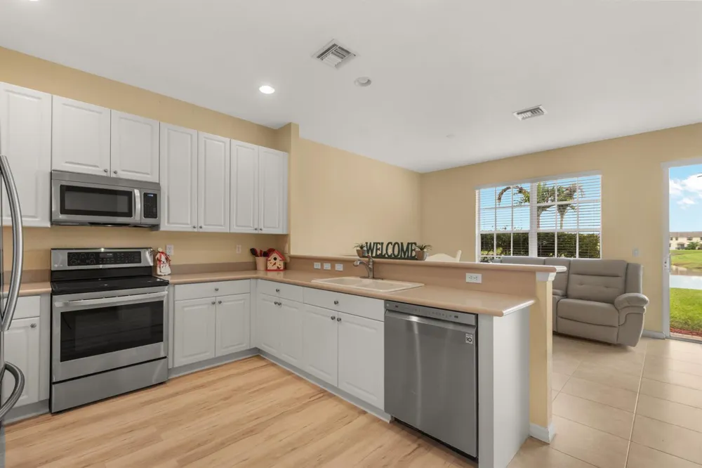 9954 E Villa Circle Vero Beach, FL 32966