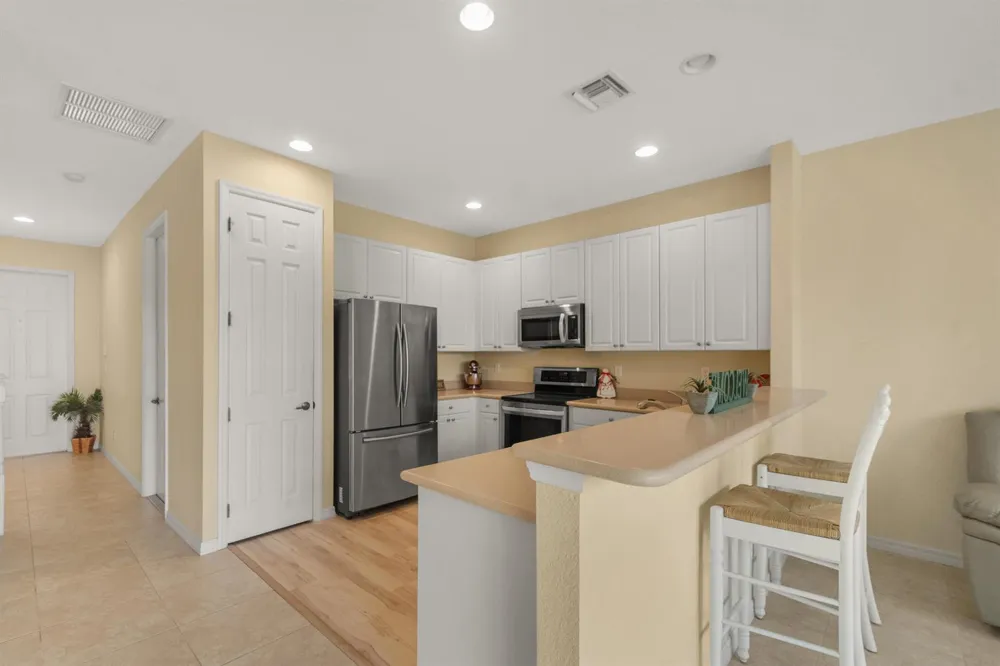 9954 E Villa Circle Vero Beach, FL 32966