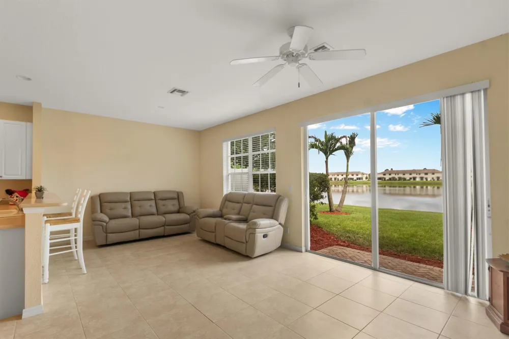 9954 E Villa Circle Vero Beach, FL 32966