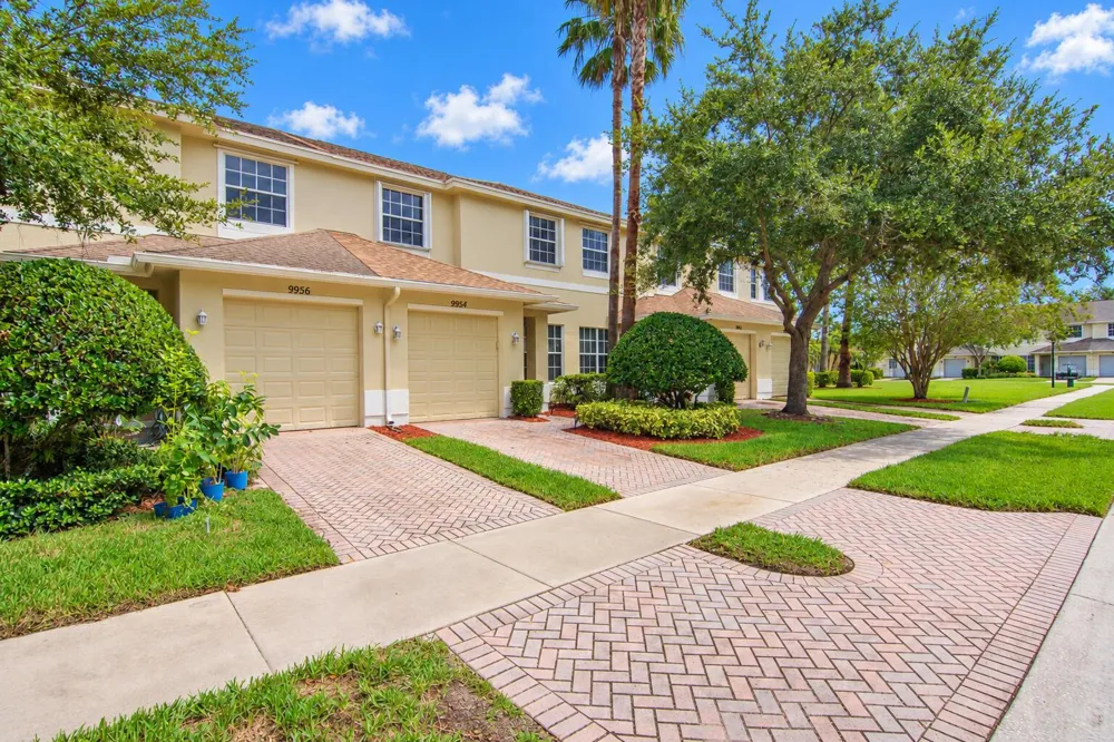 9954 E Villa Circle Vero Beach, FL 32966