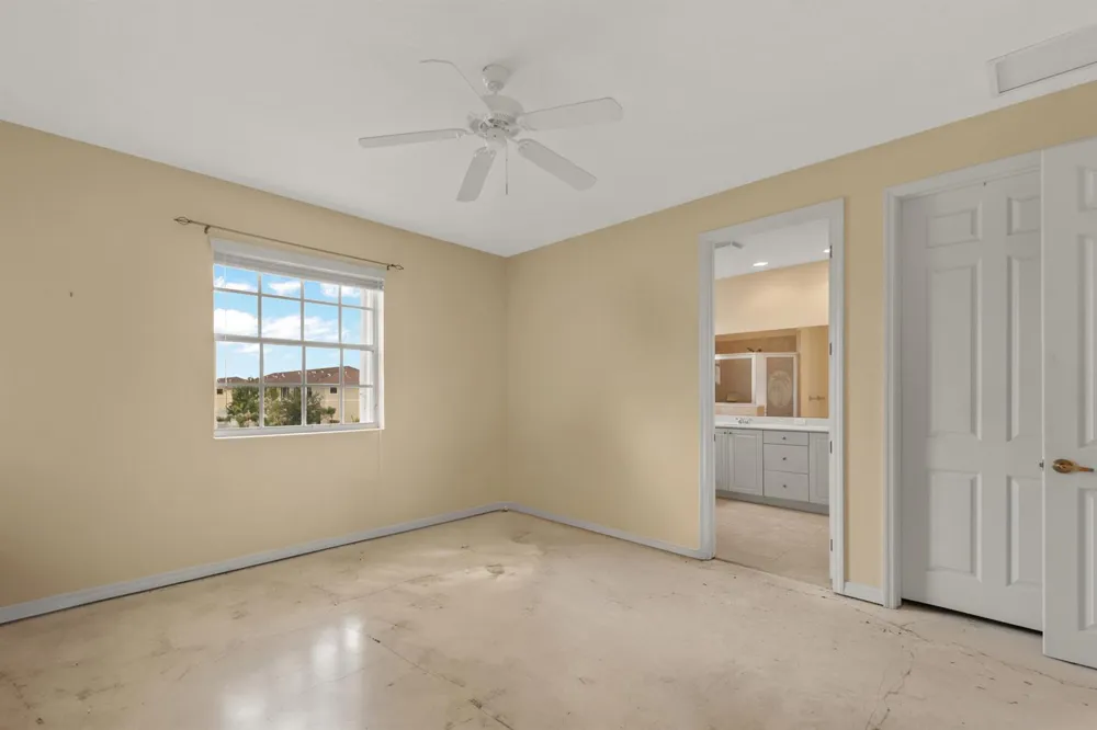 9954 E Villa Circle Vero Beach, FL 32966