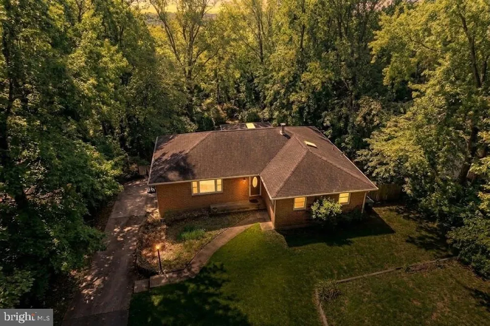871 SHORE ACRES ROAD Arnold, MD 21012