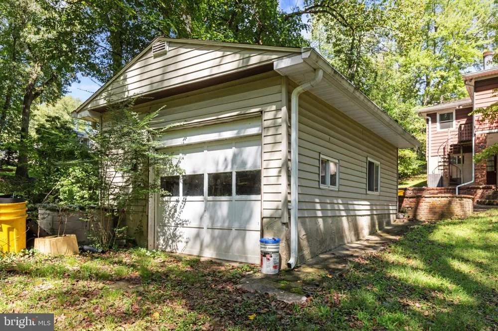 871 SHORE ACRES ROAD Arnold, MD 21012