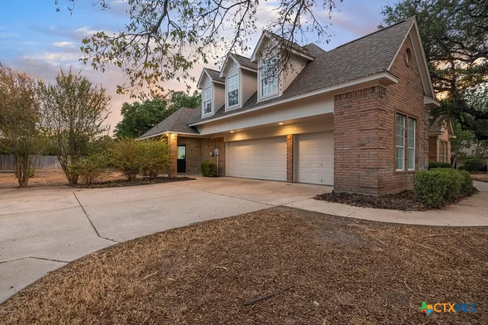 701 Olde Oaks Drive Temple, TX 76502