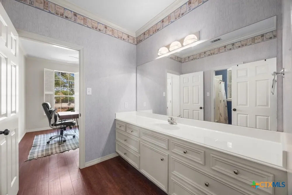 701 Olde Oaks Drive Temple, TX 76502