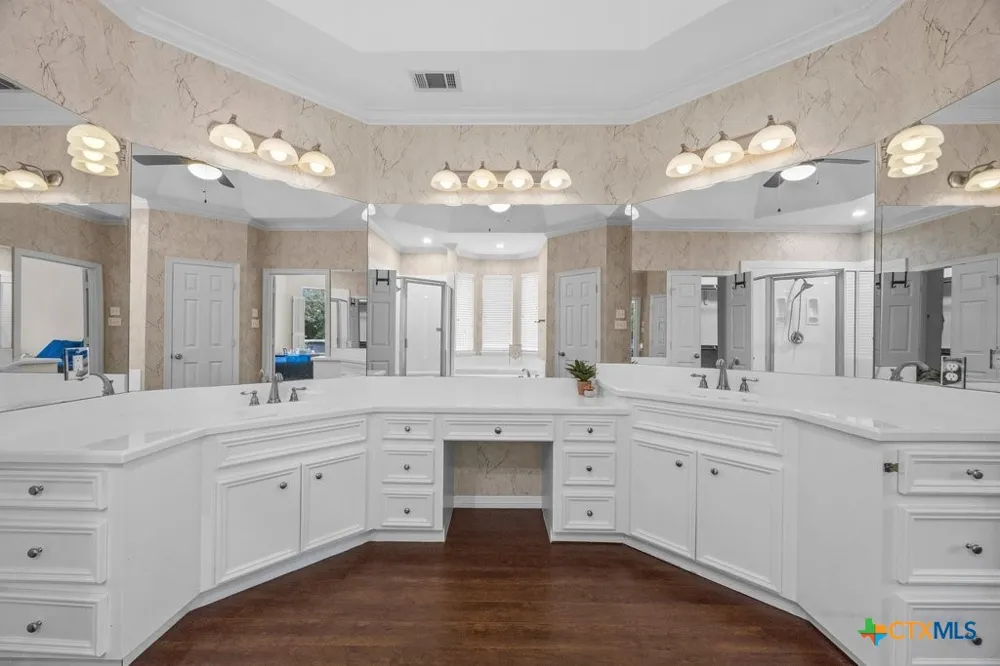 701 Olde Oaks Drive Temple, TX 76502