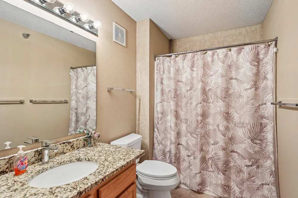 15550 Linnet Street NW #1-210 Andover, MN 55304