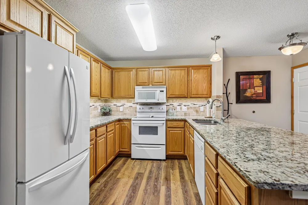 15550 Linnet Street NW #1-210 Andover, MN 55304