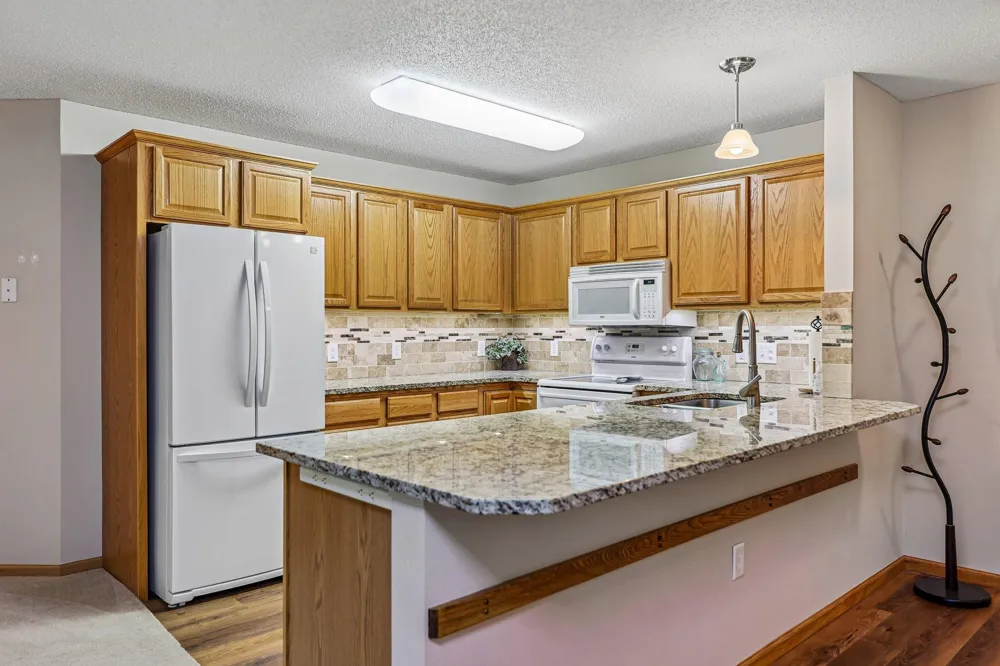 15550 Linnet Street NW #1-210 Andover, MN 55304
