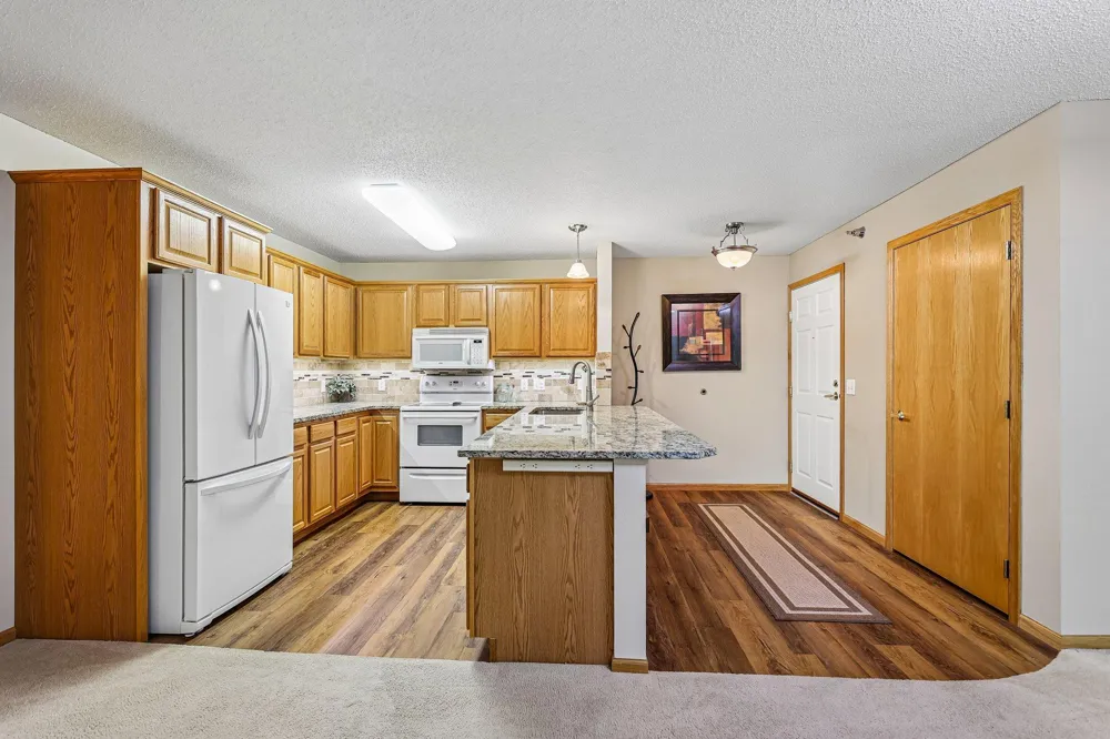 15550 Linnet Street NW #1-210 Andover, MN 55304