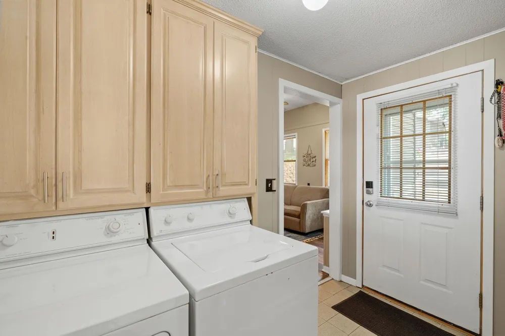 11426 54th Street Clear Lake, MN 55319