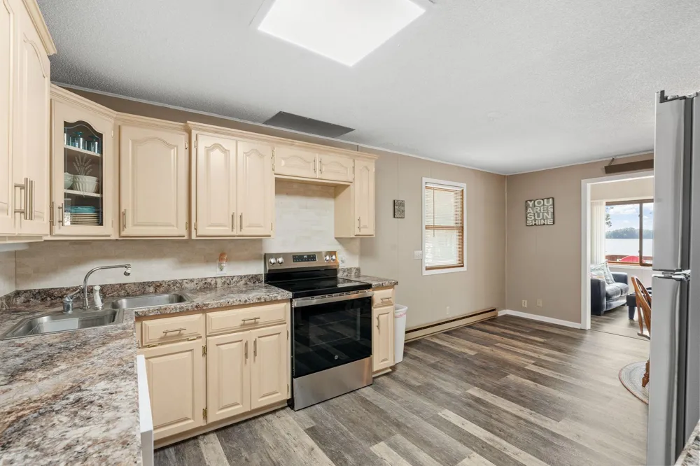 11426 54th Street Clear Lake, MN 55319