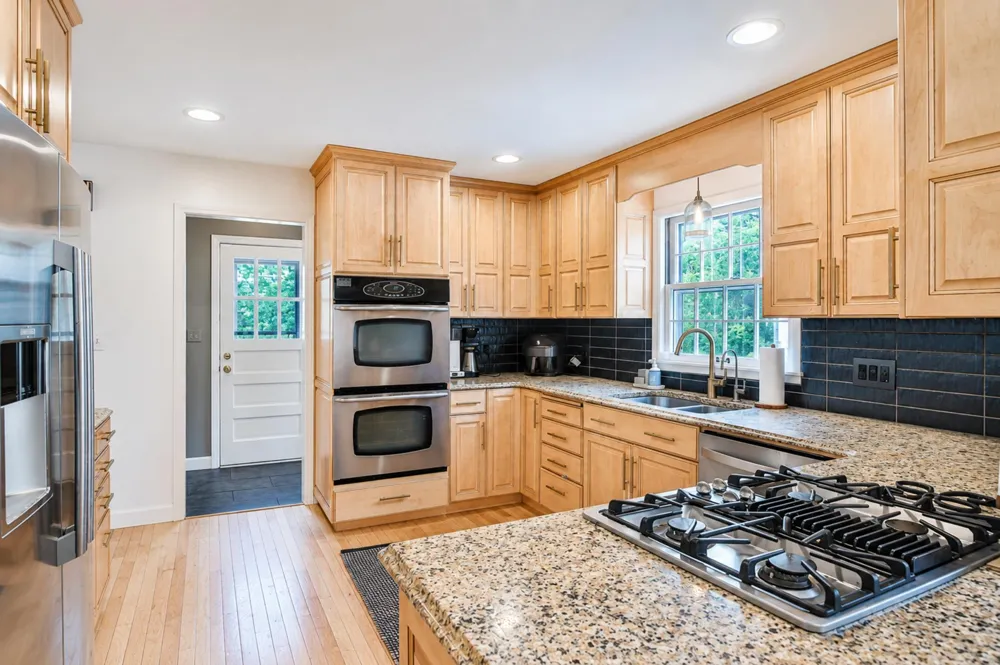 823 Memorial Parkway SW Rochester, MN 55902