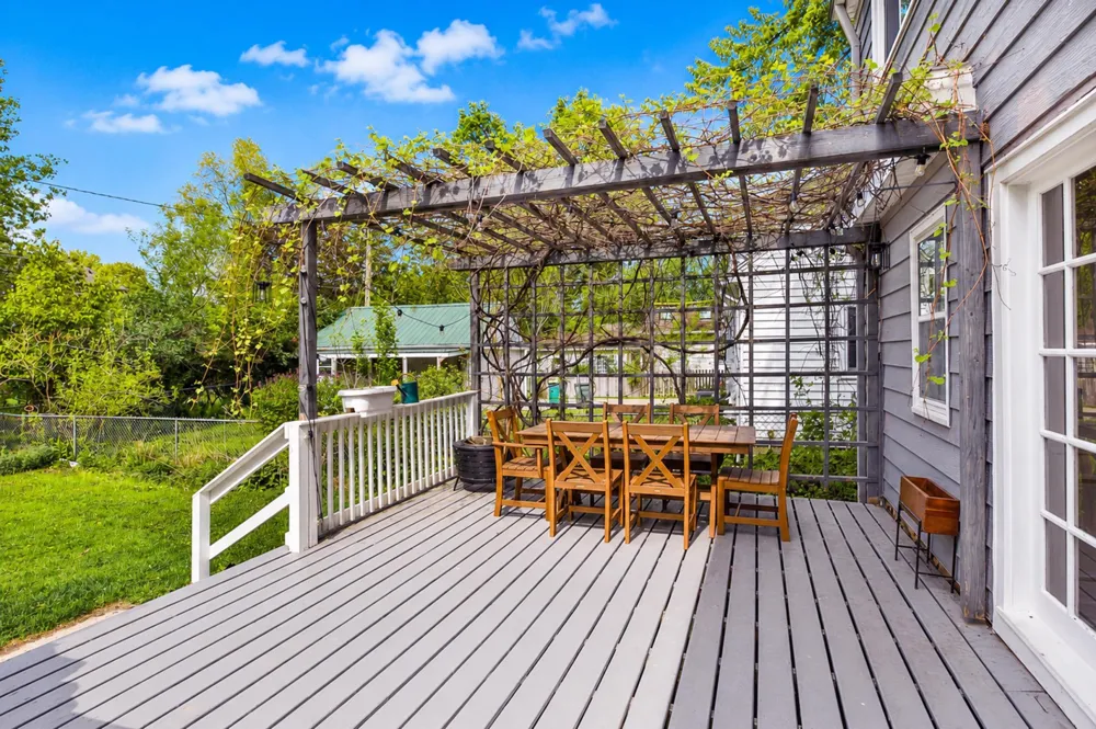 823 Memorial Parkway SW Rochester, MN 55902