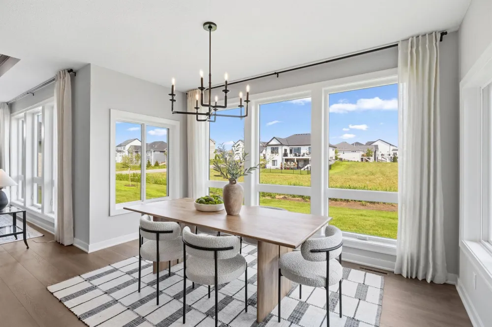 3721 Elliana Place Shakopee, MN 55379