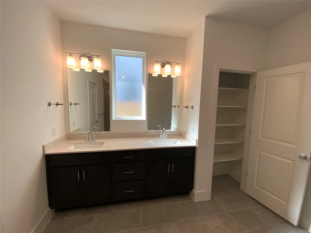 537 Bauer Loop Liberty Hill, TX 78642
