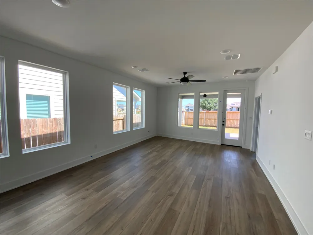 537 Bauer Loop Liberty Hill, TX 78642