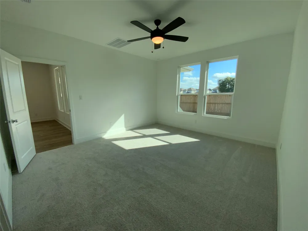 537 Bauer Loop Liberty Hill, TX 78642