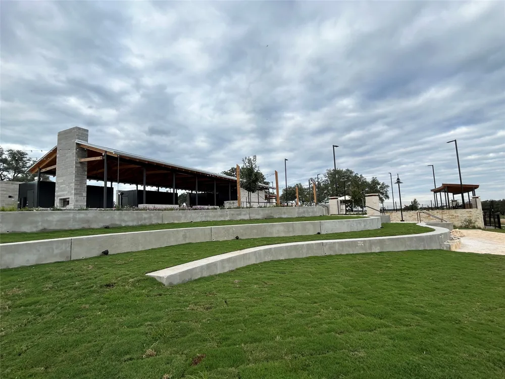 537 Bauer Loop Liberty Hill, TX 78642