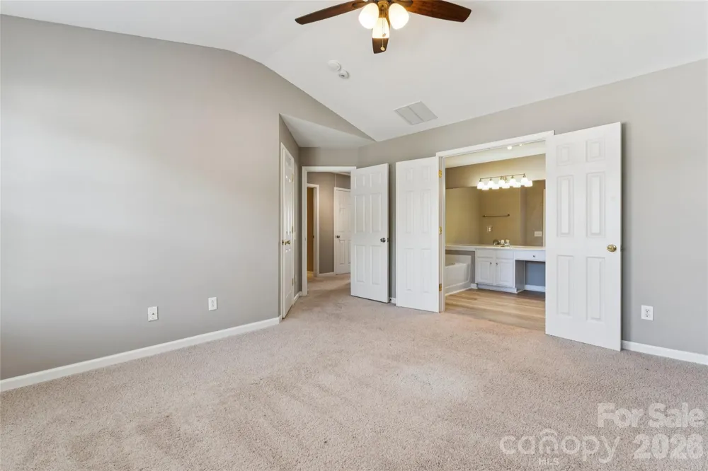 8819 Ormeau Drive Charlotte, NC 28277