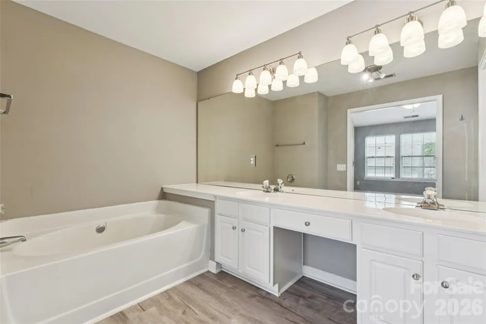 8819 Ormeau Drive Charlotte, NC 28277
