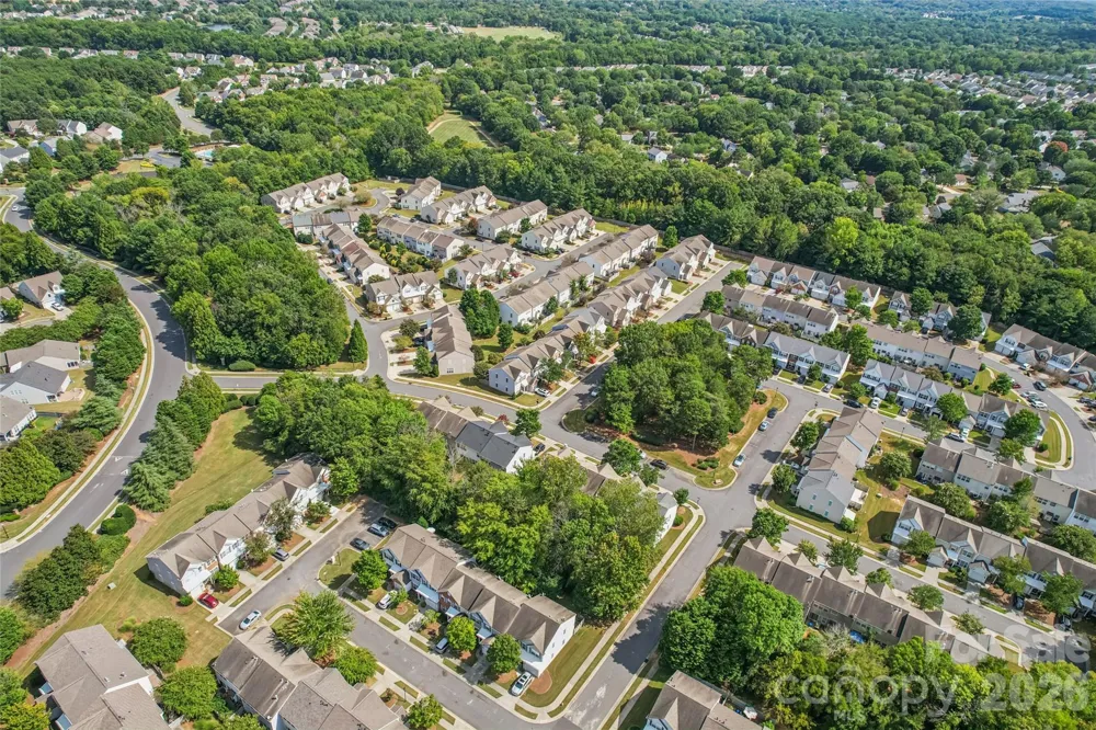 8819 Ormeau Drive Charlotte, NC 28277