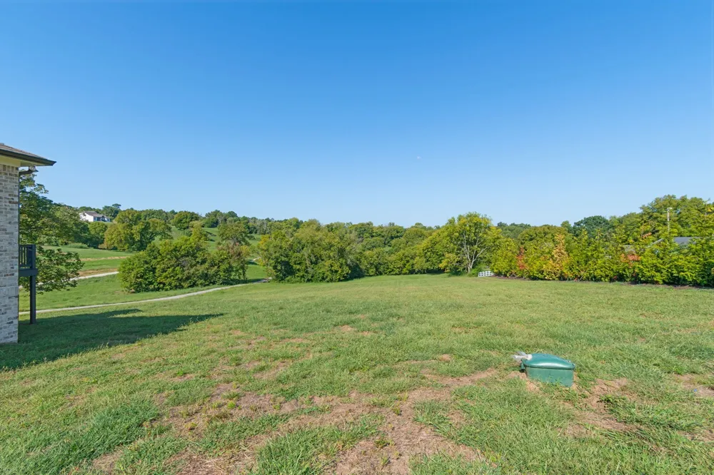 768 Mt Olivet Road Columbia, TN 38401