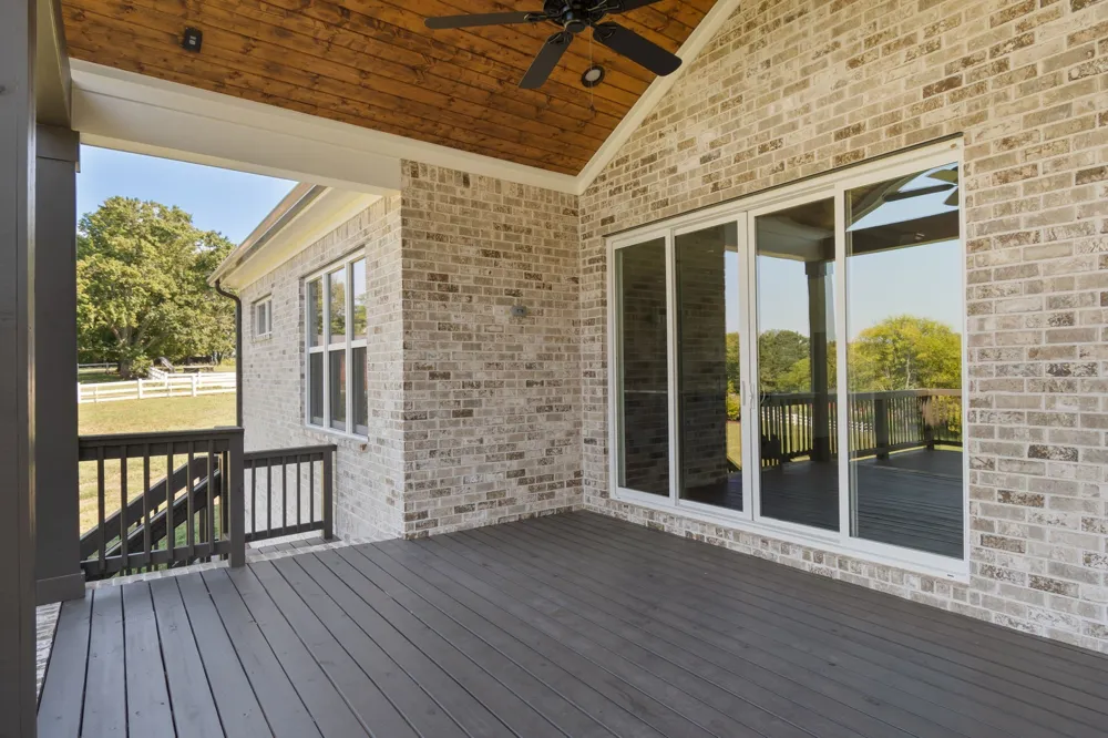 768 Mt Olivet Road Columbia, TN 38401
