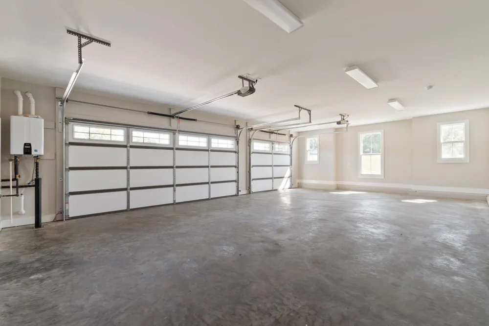 768 Mt Olivet Road Columbia, TN 38401