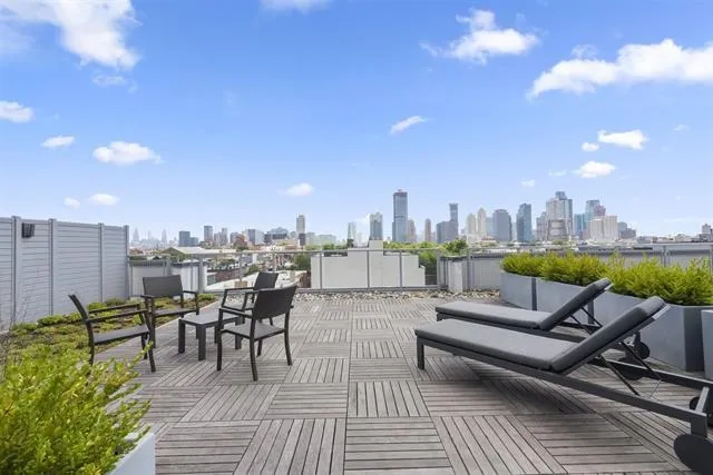 380 NEWARK AVE Jersey City, NJ 07302