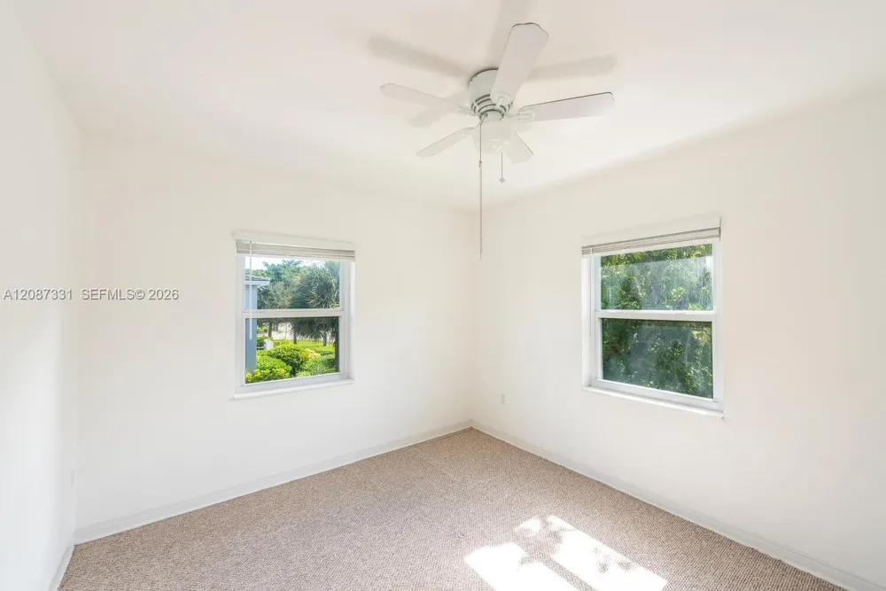 5471 SW 78th St #16D Miami, FL 33143