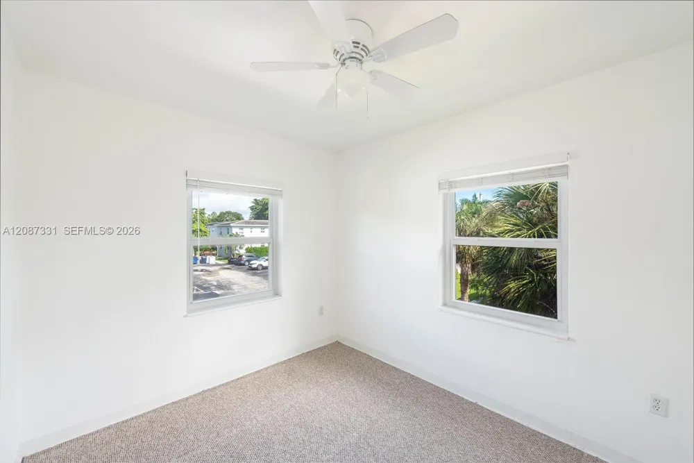 5471 SW 78th St #16D Miami, FL 33143