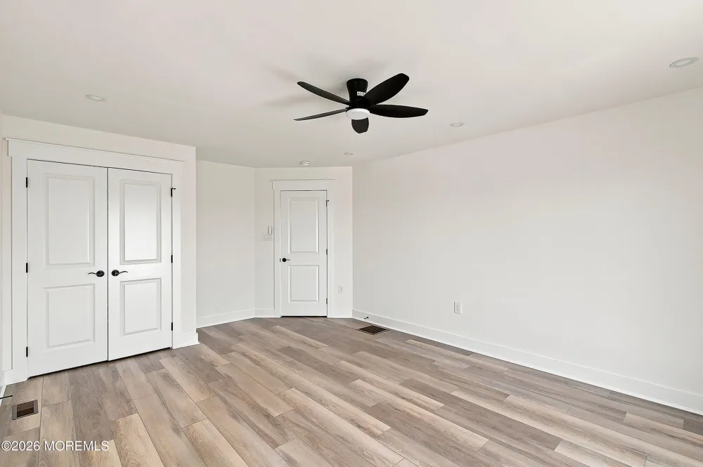 307 Ohanlon Avenue Bayville, NJ 08721