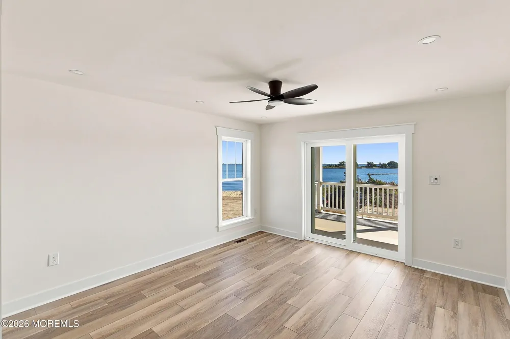 307 Ohanlon Avenue Bayville, NJ 08721