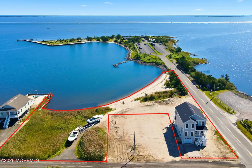 307 Ohanlon Avenue Bayville, NJ 08721