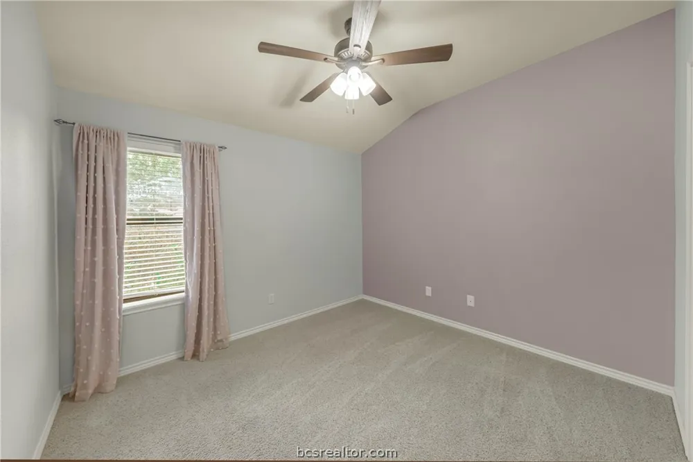 15418 Meadow Pass College Station, TX 77845