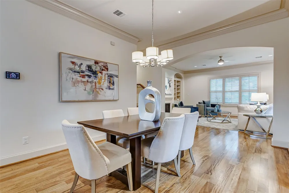 1955 Sheridan Street Houston, TX 77030