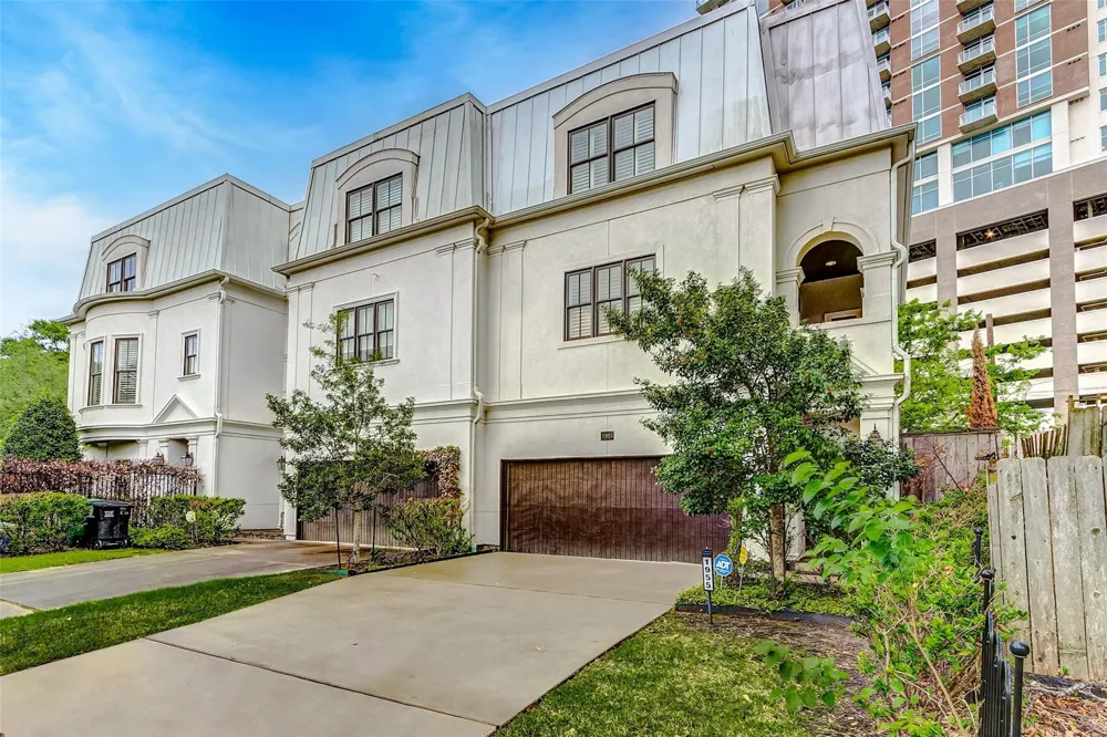1955 Sheridan Street Houston, TX 77030