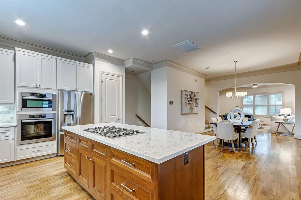 1955 Sheridan Street Houston, TX 77030