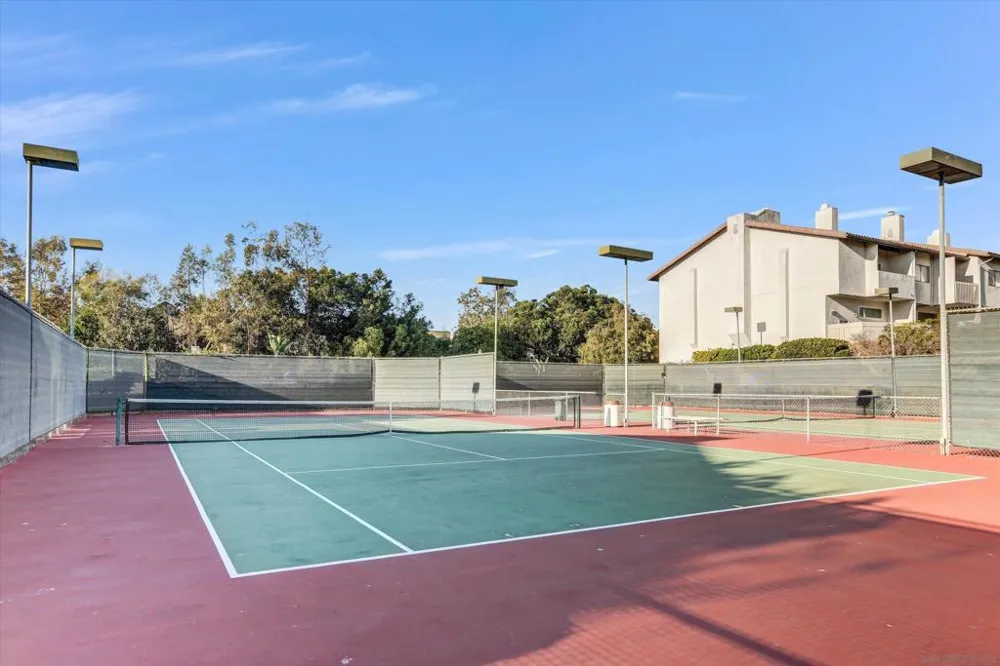 4050 La Jolla Village Drive La Jolla, CA 92037